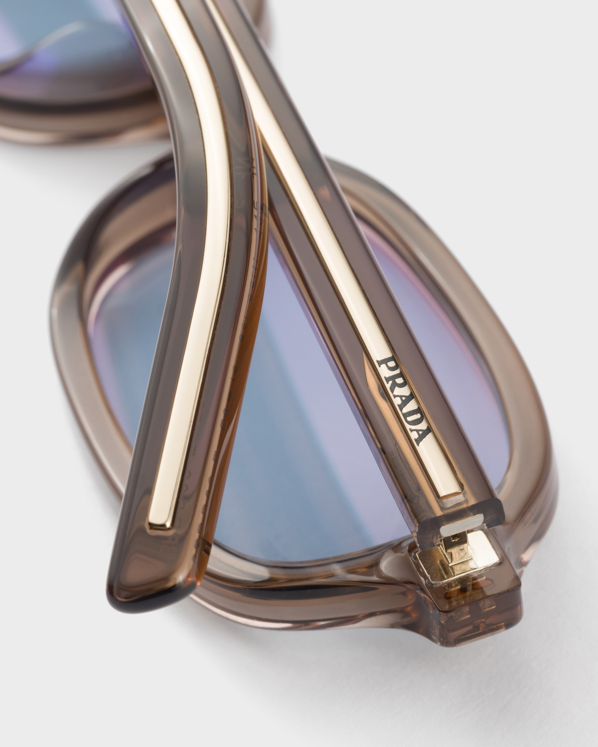 PRADA メタルプラーク サングラス クリスタルUvレンズ アイコンメタルプラーク サングラス | PRADA - 日本