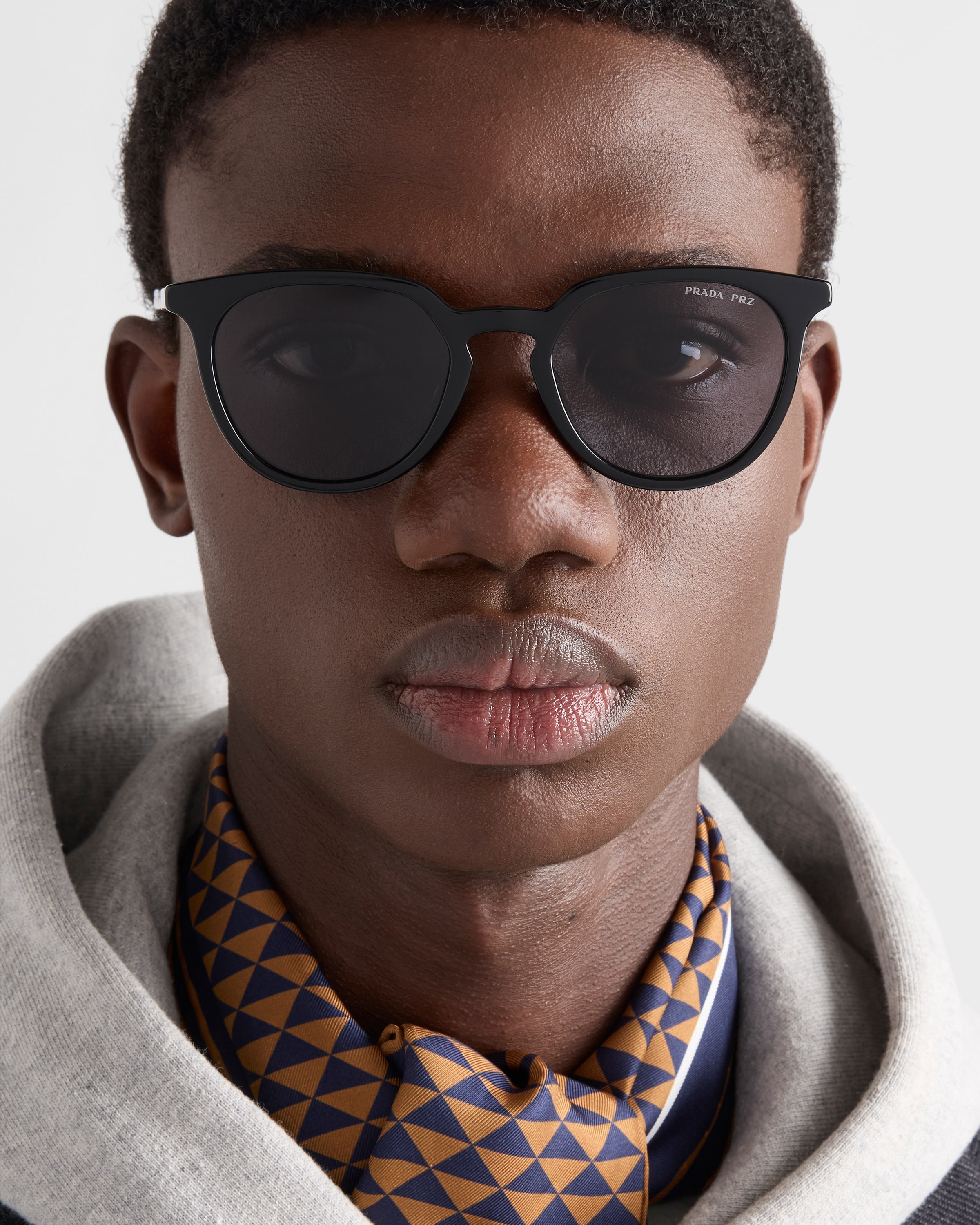 Polarized Black Lenses Prada Sunglasses With The Iconic Metal