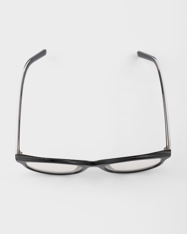 Prada sunglasses with the iconic metal plaque - Blu Ray Prada sunglasses with the iconic metal plaque - Blu Ray