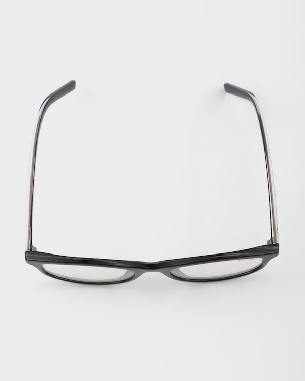 Prada sunglasses with the iconic metal plaque - Blu Ray Prada sunglasses with the iconic metal plaque - Blu Ray
