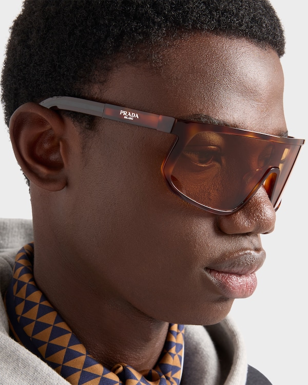 Sunglasses with the Prada logo - Honey lenses Sunglasses with the Prada logo - Honey lenses