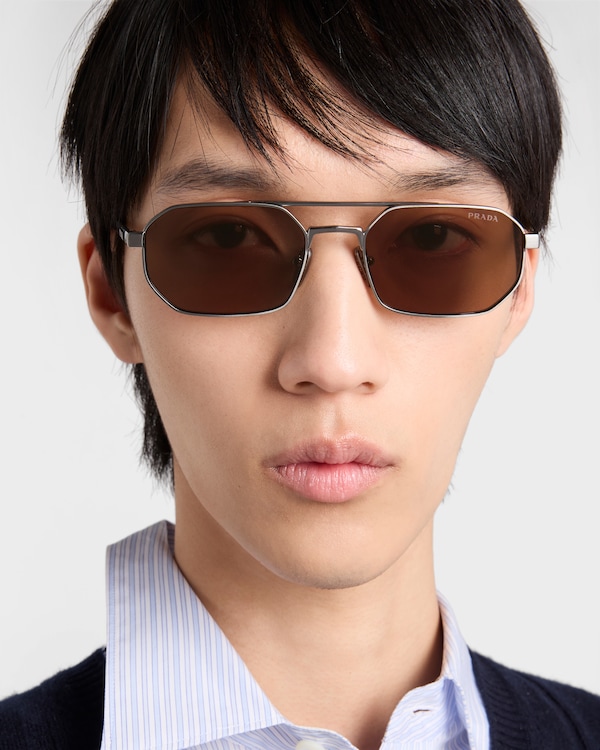 Sunglasses with Prada logo - Lenses Color Earth Sunglasses with Prada logo - Lenses Color Earth