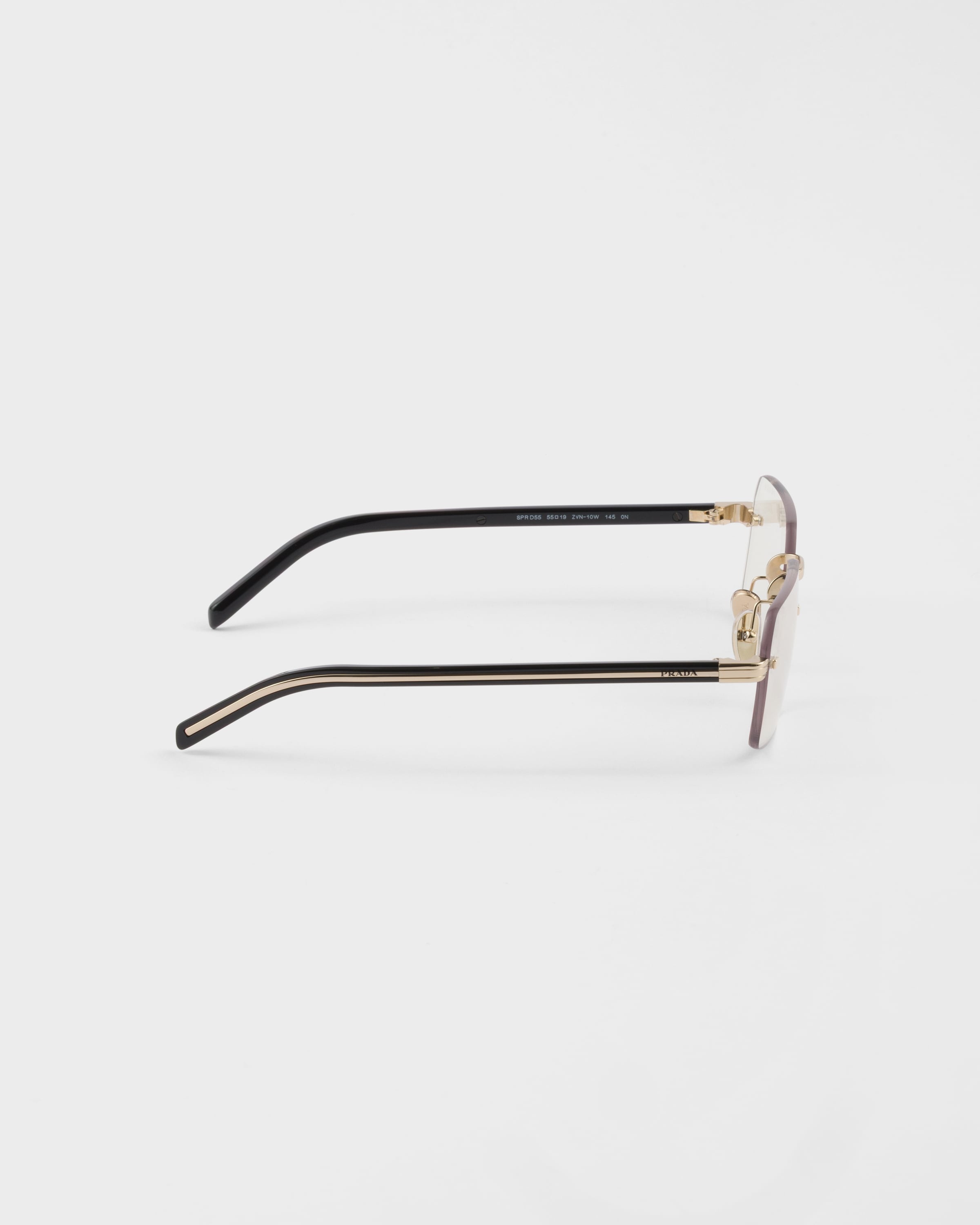 Blue-ray Transparent Lenses Sunglasses With The Iconic Metal
