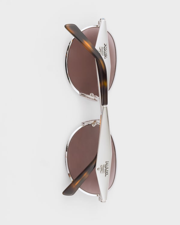 Sunglasses with Prada logo - VERRES MAUVES Sunglasses with Prada logo - VERRES MAUVES