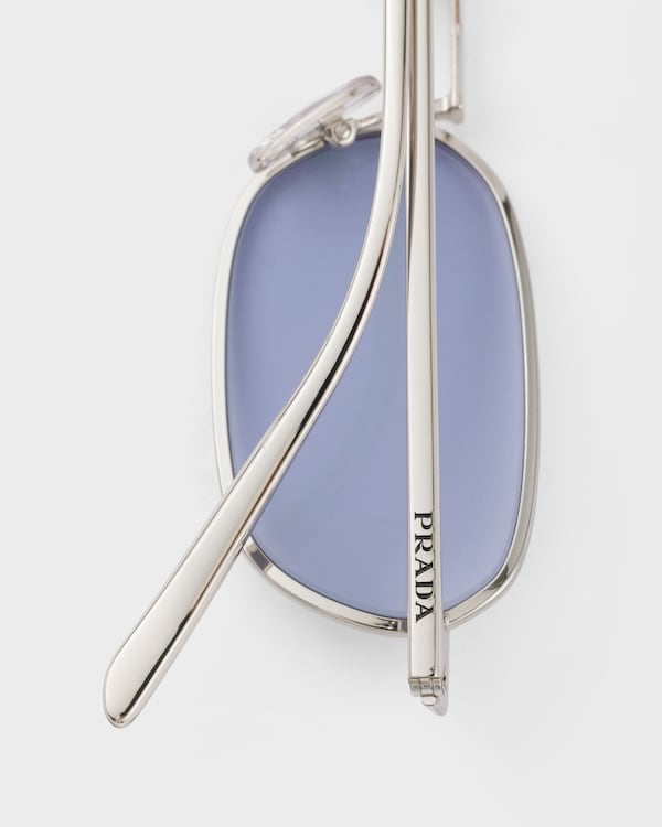 Prada Eyewear Collection sunglasses - Verres Lilas Prada Eyewear Collection sunglasses - Verres Lilas