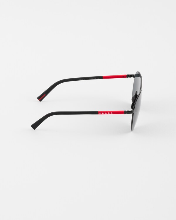 Prada Linea Rossa太阳镜 Prada Linea Rossa太阳镜