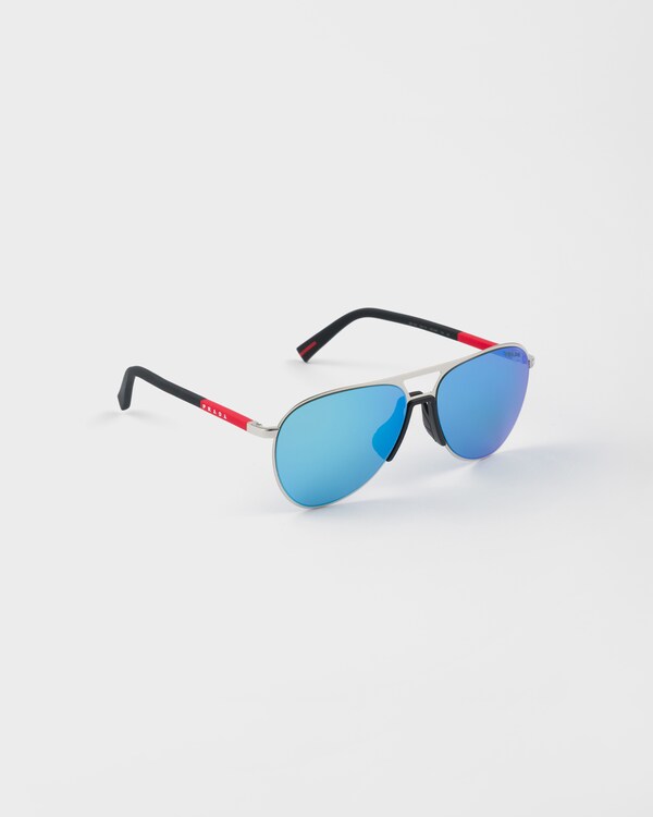 نظارات Prada Linea Rossa الشمسية نظارات Prada Linea Rossa الشمسية