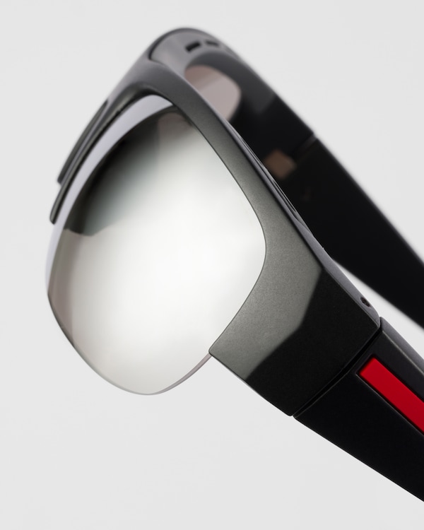 Prada Linea Rossa Active太阳镜 Prada Linea Rossa Active太阳镜