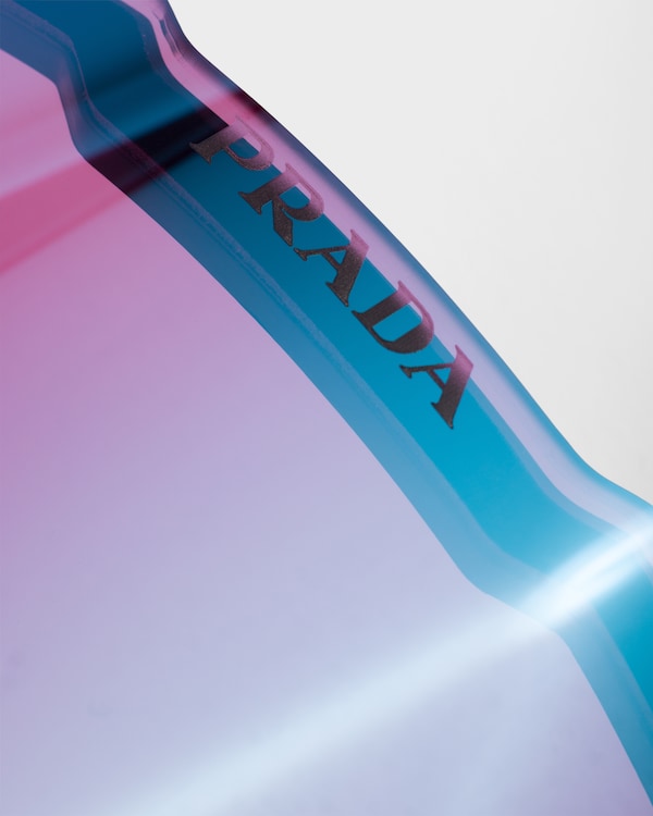 Prada Linea Rossa by Oakley snow goggle - Black/Iced Lenses Prada Linea Rossa by Oakley snow goggle - Black/Iced Lenses