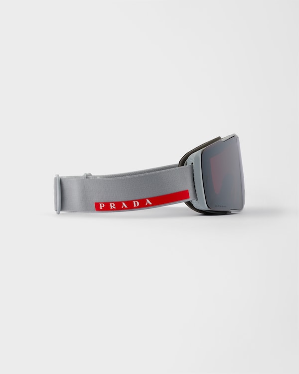 Prada Linea Rossa by Oakley snow goggle - Black/Iced Lenses Prada Linea Rossa by Oakley snow goggle - Black/Iced Lenses
