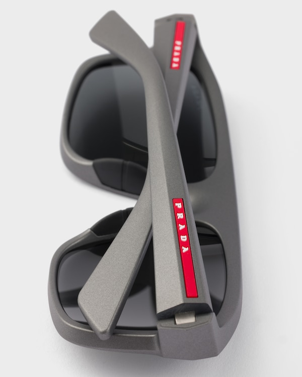 Prada Linea Rossa sunglasses - Mirrored Carbon Lenses Prada Linea Rossa sunglasses - Mirrored Carbon Lenses