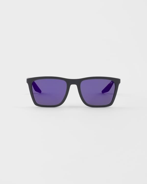 Prada Linea Rossa Sonnenbrille - Gläser In Meerblau Prada Linea Rossa Sonnenbrille - Gläser In Meerblau