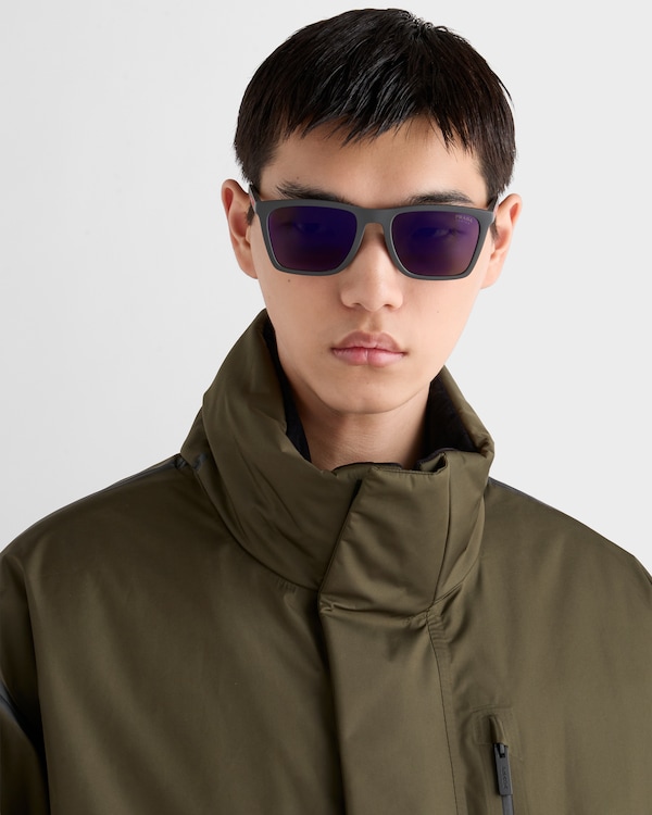 Prada Linea Rossa太阳镜 Prada Linea Rossa太阳镜