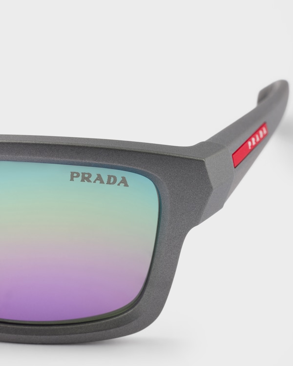 Prada Linea Rossa sunglasses - Ultraviolet Lenses Prada Linea Rossa sunglasses - Ultraviolet Lenses