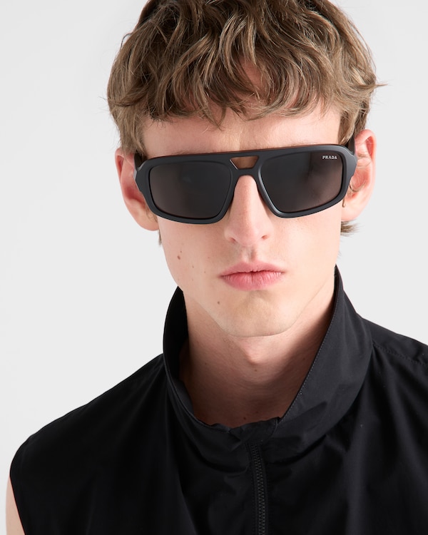 Prada Linea Rossa Sonnenbrille - Schiefergraue Gläser Prada Linea Rossa Sonnenbrille - Schiefergraue Gläser