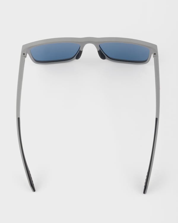 Prada Linea Rossa sunglasses - Ozeanblaue Gläser Prada Linea Rossa sunglasses - Ozeanblaue Gläser