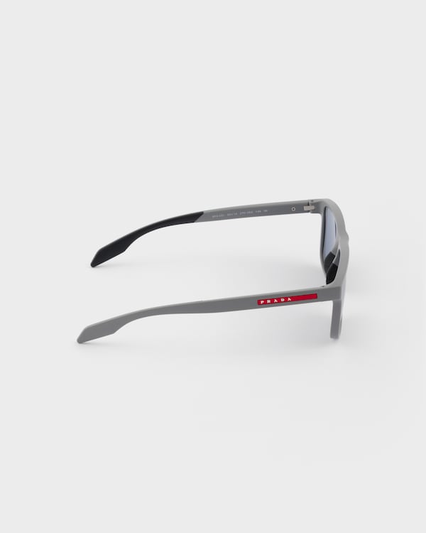 Prada Linea Rossa sunglasses - Ozeanblaue Gläser Prada Linea Rossa sunglasses - Ozeanblaue Gläser