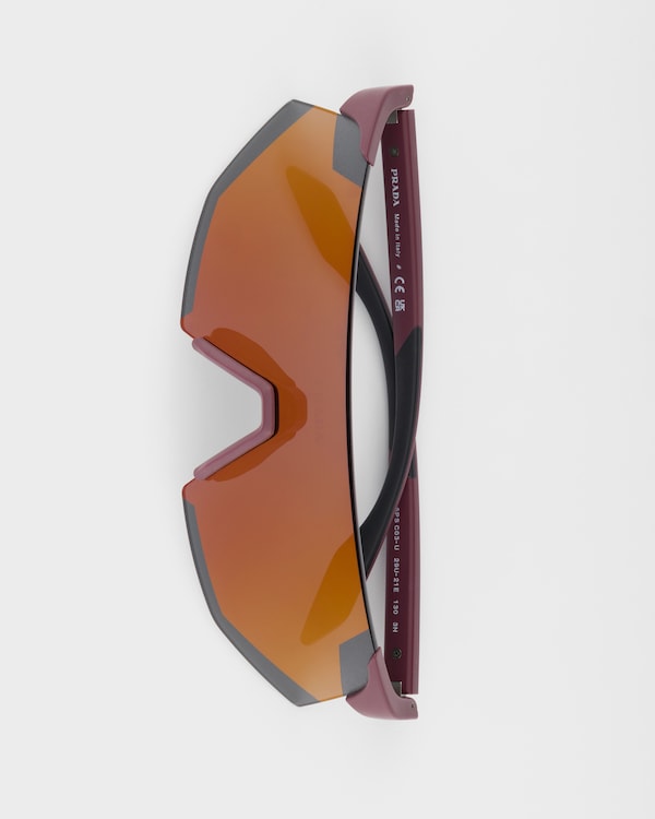 Prada Linea Rossa Active sunglasses - Verspiegelte Gläser in Flaschengrün Prada Linea Rossa Active sunglasses - Verspiegelte Gläser in Flaschengrün