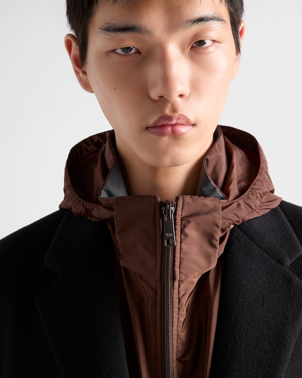 Single-breasted wool blend coat Single-breasted wool blend coat