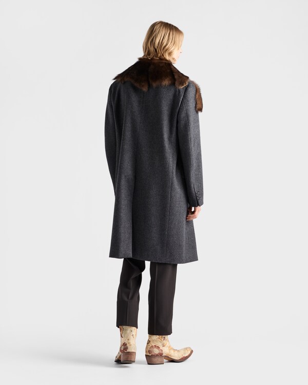 Single-breasted wool coat Single-breasted wool coat