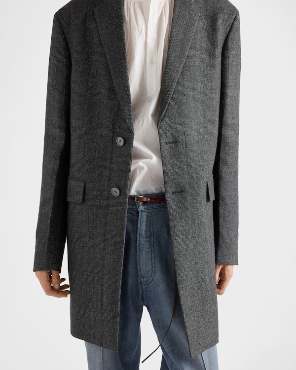 Single-breasted wool blend coat Single-breasted wool blend coat