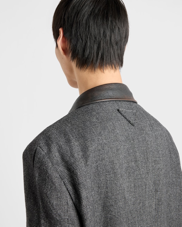 Single-breasted wool blend coat Single-breasted wool blend coat