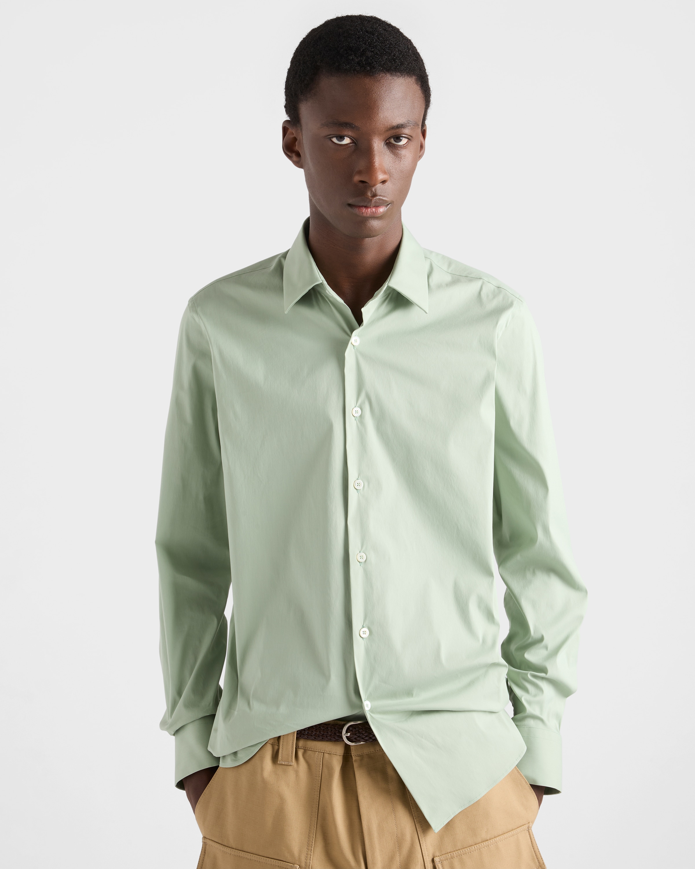 専用プラダ イタリア製 ストレッチ 長袖 シャツ グリーン PRADA 41 Jade Green Stretch Cotton Shirt | PRADA - United States