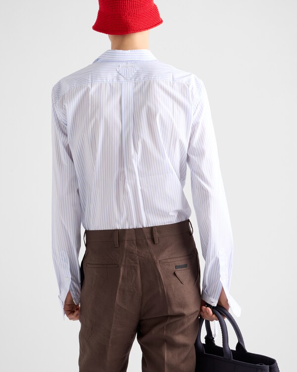 Chemise en coton rayé avec double col Chemise en coton rayé avec double col