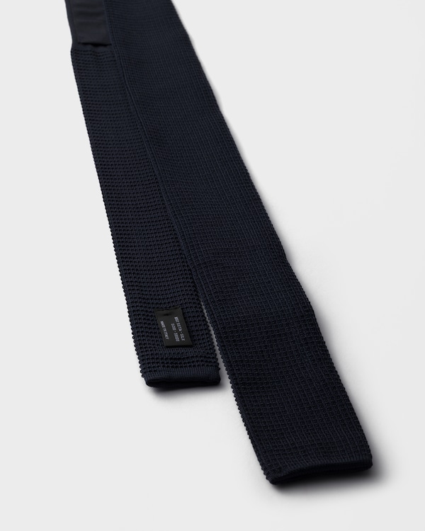 Silk tie - Navy Silk tie - Navy