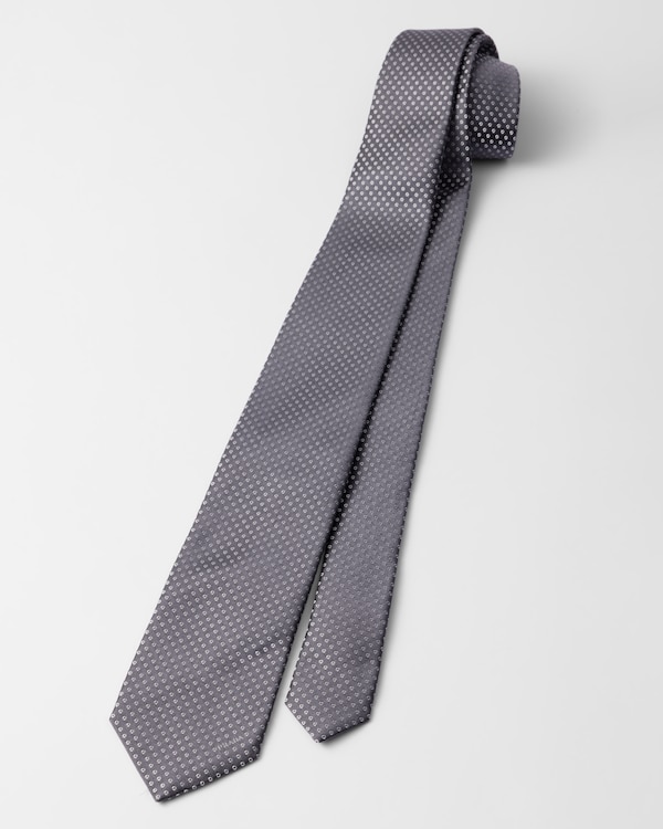 Silk tie Silk tie