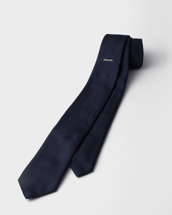 Silk tie Silk tie