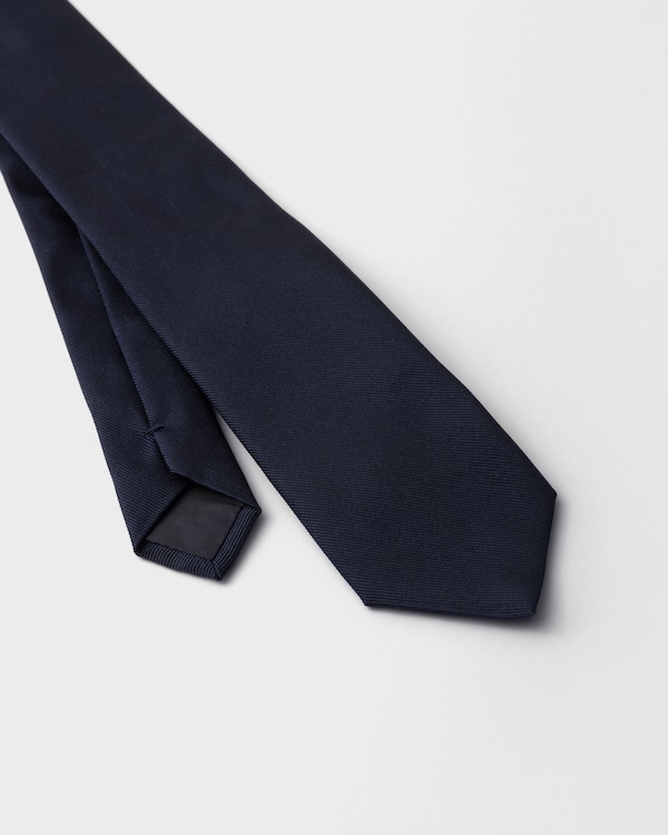 Silk tie Silk tie