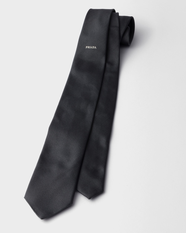 Silk tie Silk tie