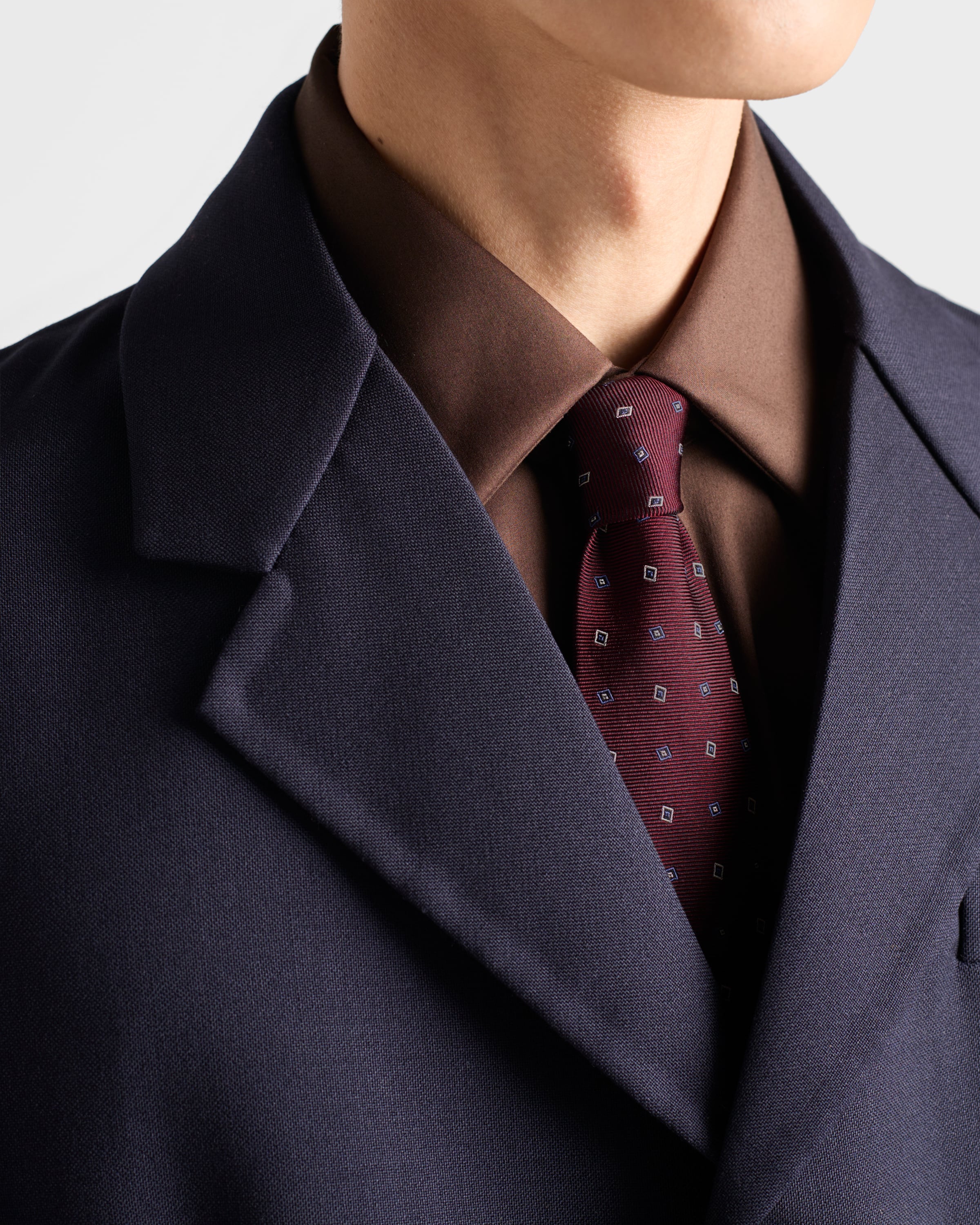 【良品】 PRADA ネクタイ ソリッドタイ ワインレッド PRADA（プラダ）ネクタイ 赤 サイズ:- メンズ/2200443473500