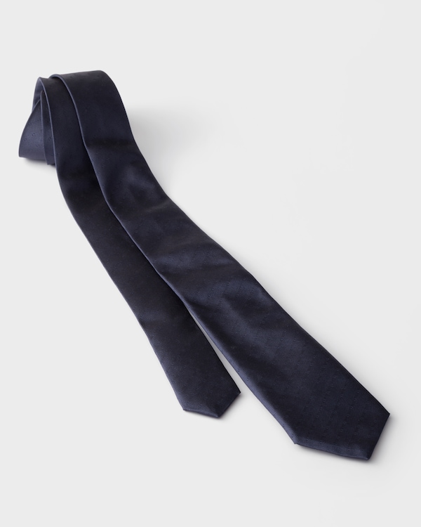 Silk tie - Navy Silk tie - Navy