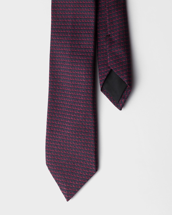 Silk tie - Blue/Burgundy Silk tie - Blue/Burgundy