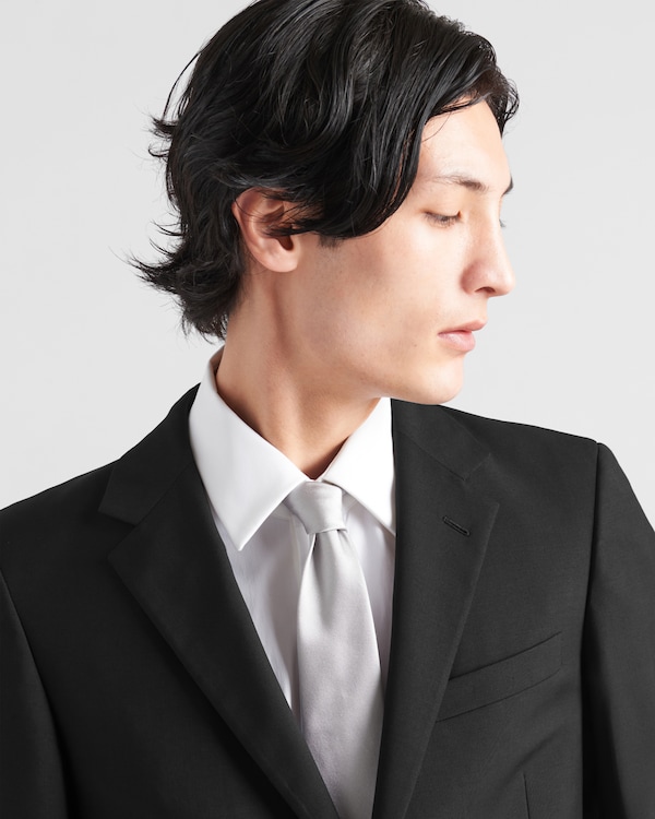 Cravate en satin Cravate en satin