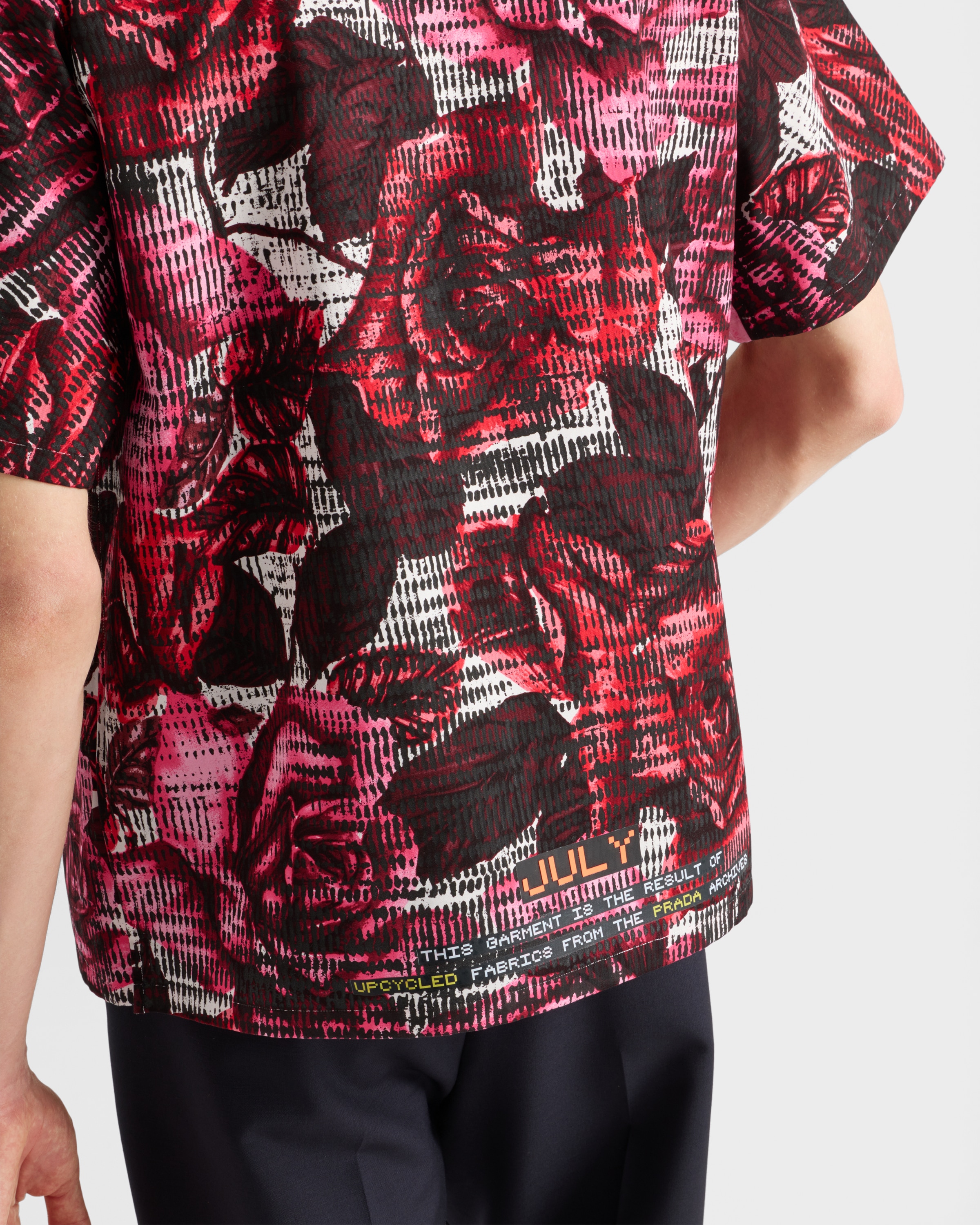 Tシャツ・カットソー [PRADA] Pink Cotton T-Shirt Prada Men's Jersey Cotton Ribbed Crew Neck Logo Patch T