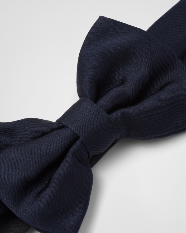 Satin bowtie Satin bowtie