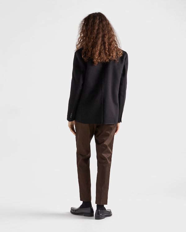 单排扣羊绒外套 单排扣羊绒外套