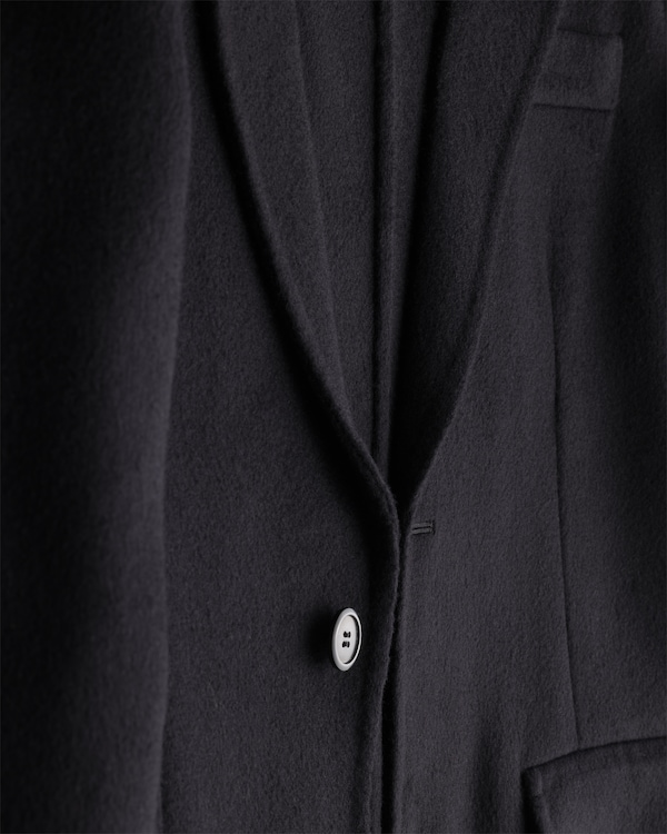 单排扣羊绒外套 单排扣羊绒外套