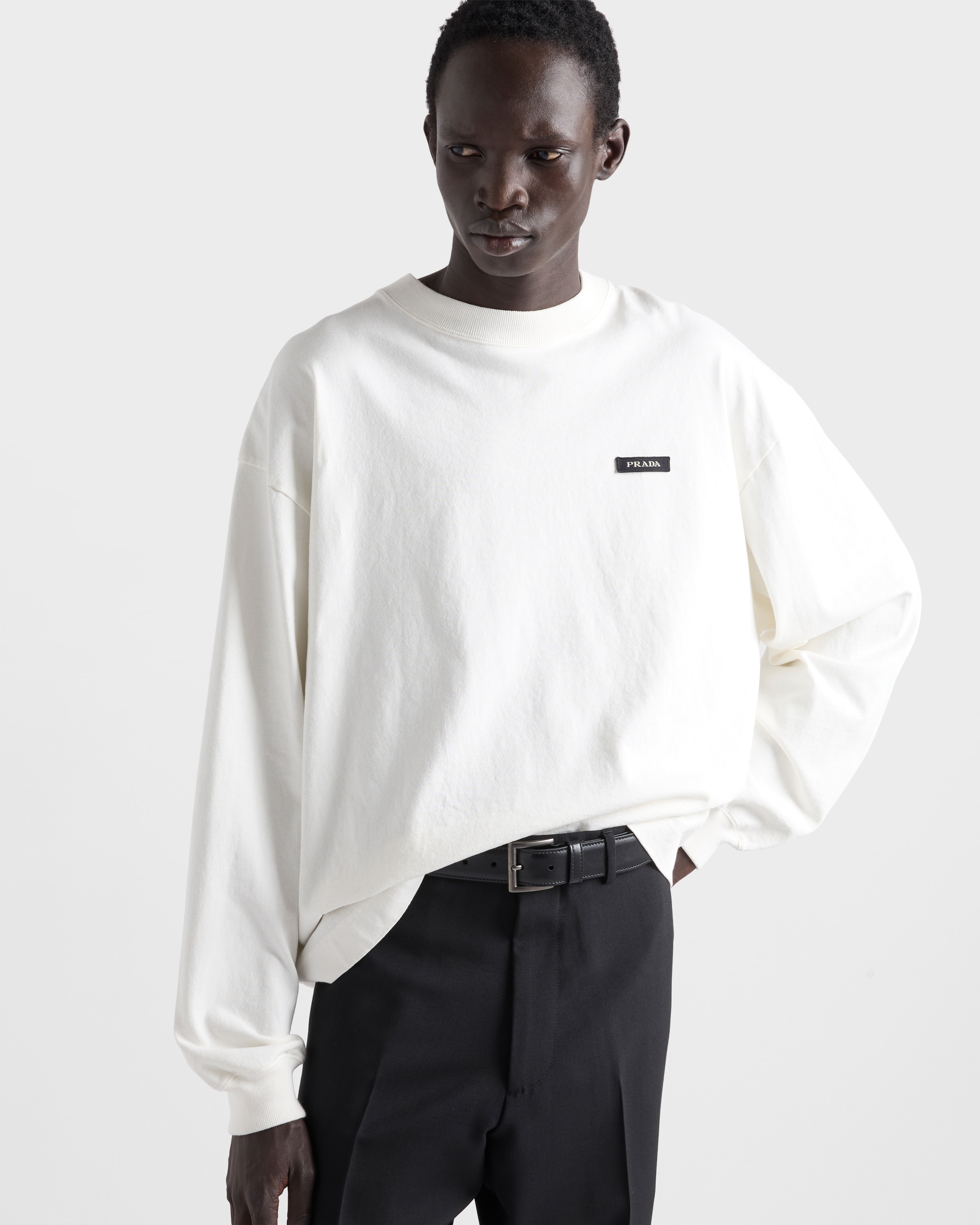 ホワイト 長袖 コットン Tシャツ | PRADA - 日本