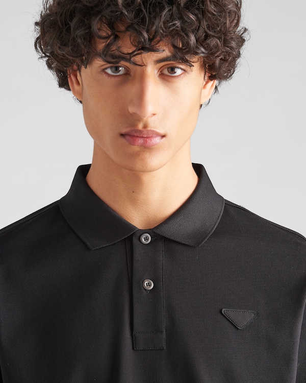 قميص بولو بيكيه قميص بولو بيكيه