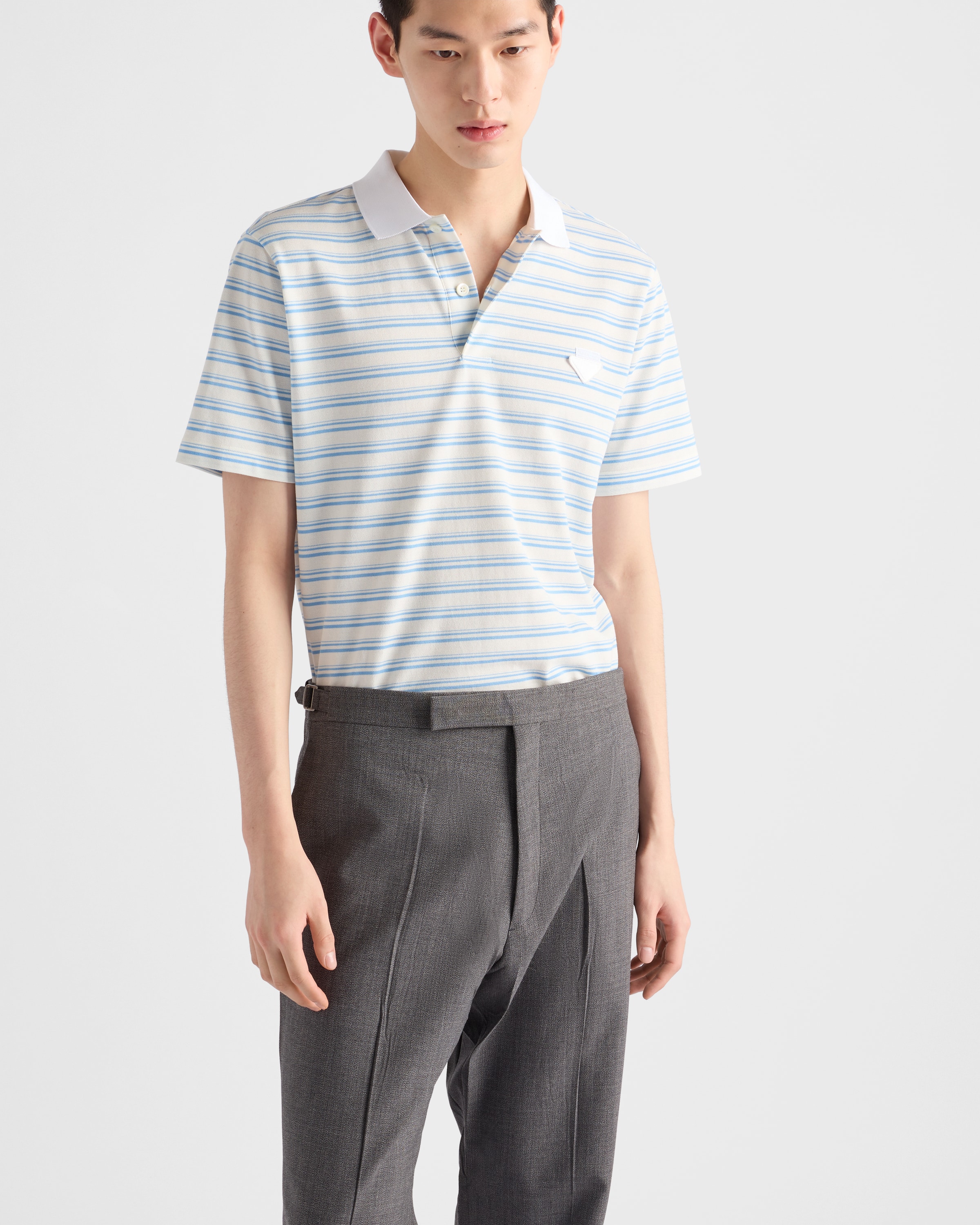 新品タグ付き　PRADA ネイビー 半袖ポロシャツ S 2023ss春夏 PRADA コピー半袖シャツ プラダ ナイロン 三角ロゴ_