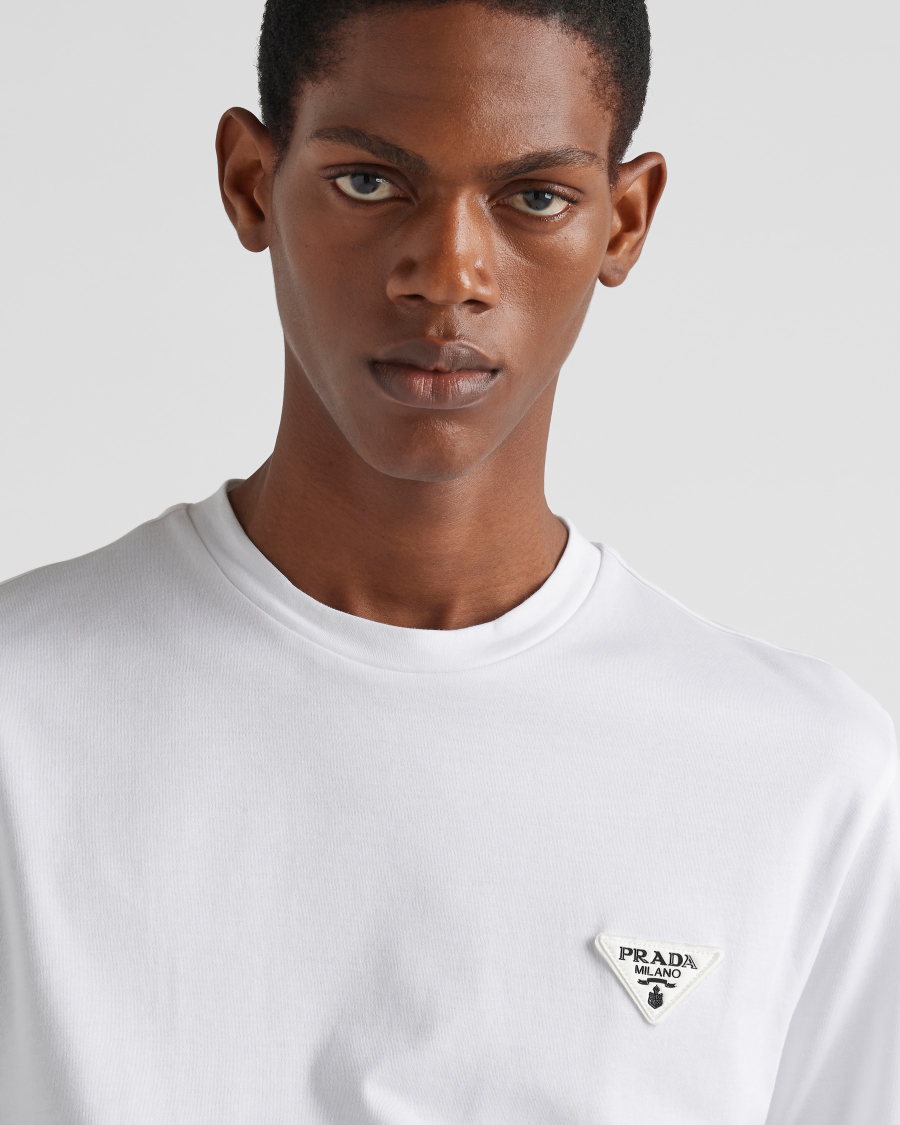 T shirt En Coton Blanc PRADA t-shirt-en-coton-blanc-prada