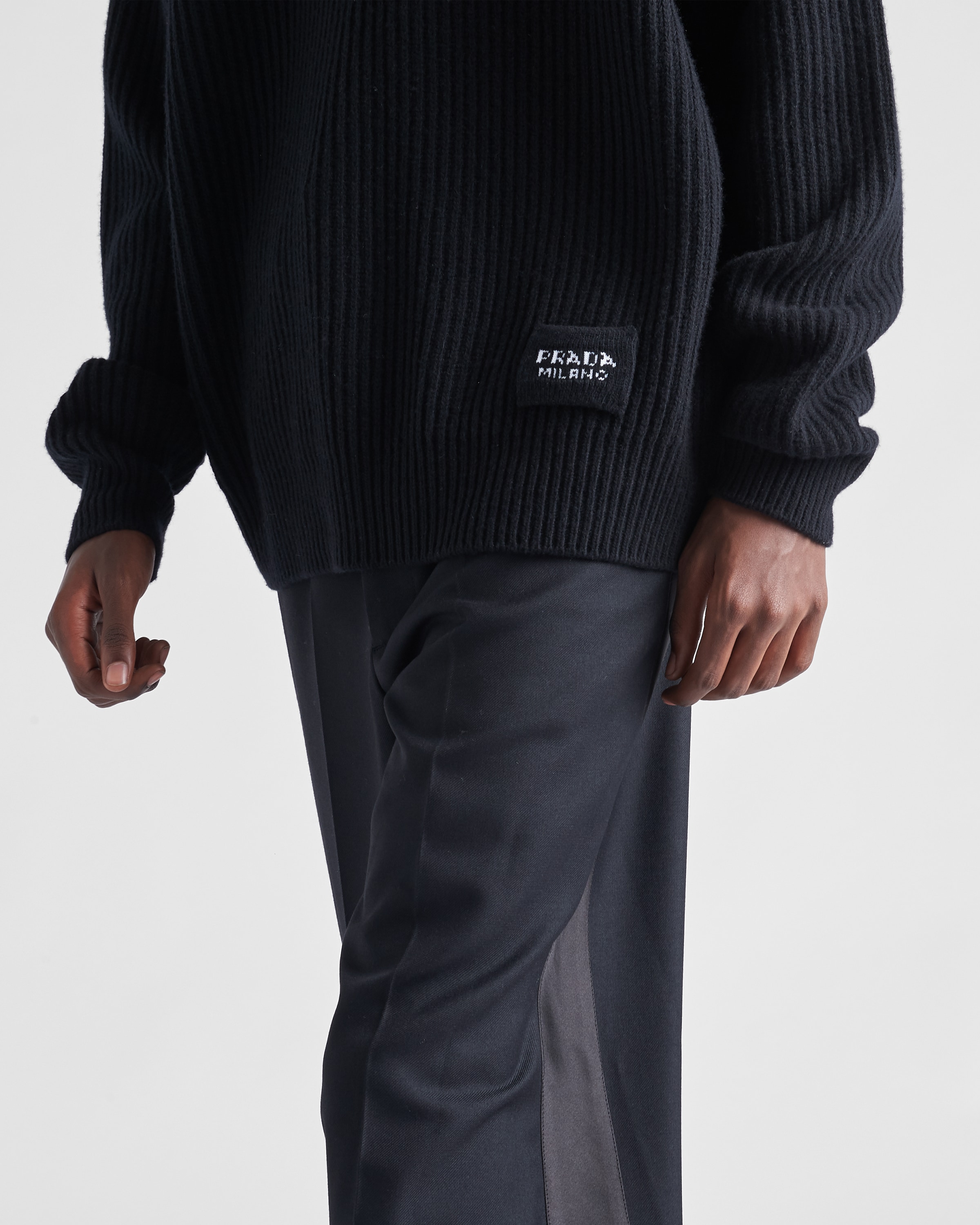 Prada Cashmere and wool sweater 4