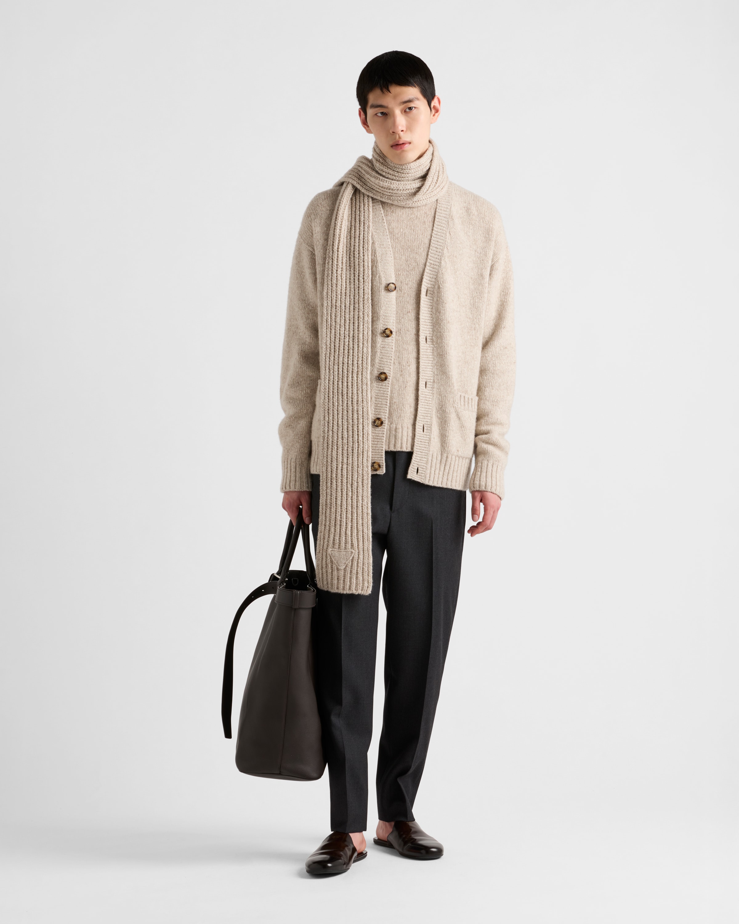 【関税&送料込】Prada Melange Sand Cashmere Sweater Desert Beige Cashmere Crew-neck Sweater | PRADA