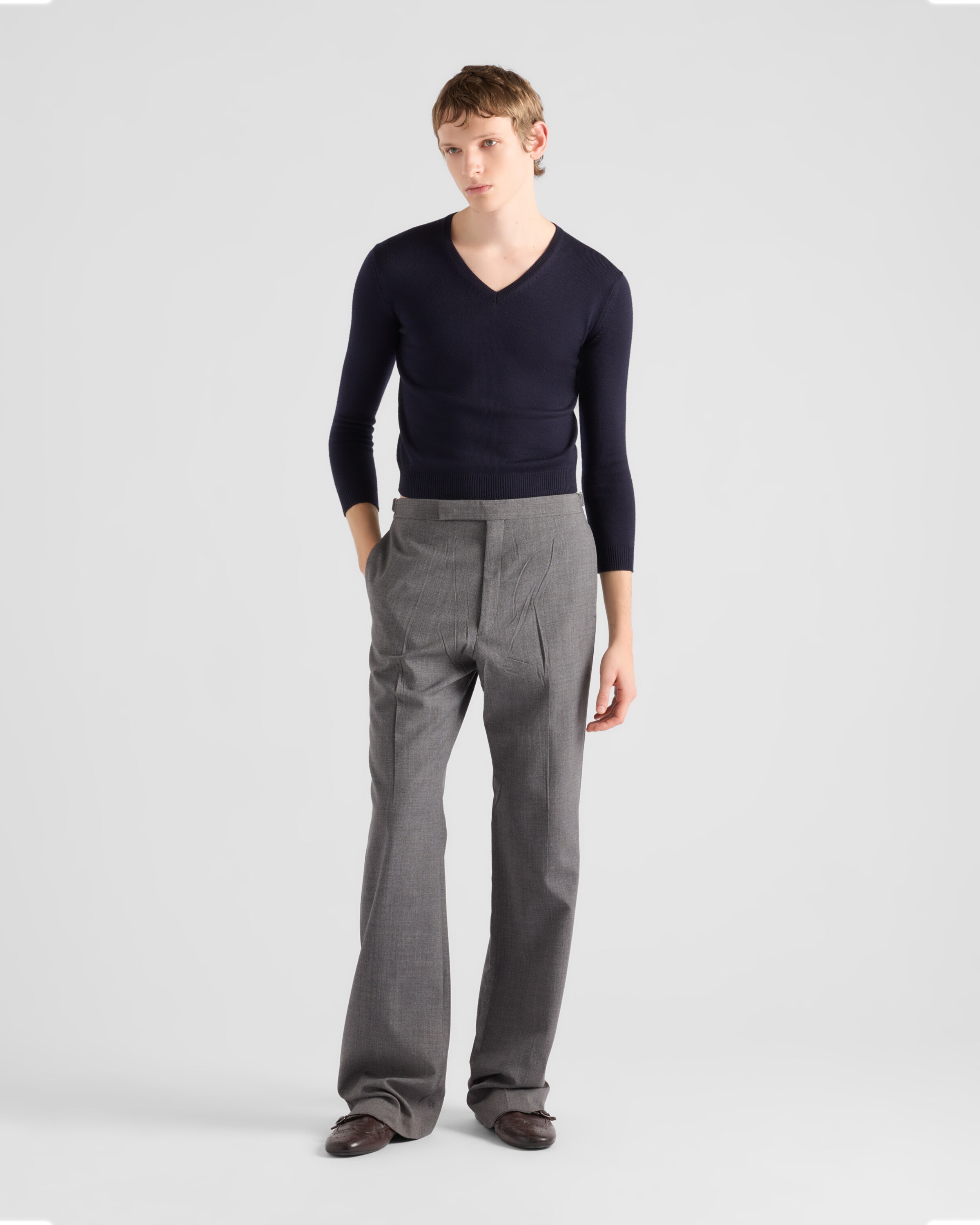 トップス PRADA NAVY WOOL V-NECK SWEATER Prada Wool V-neck Sweater | Blue | FARFETCH UK