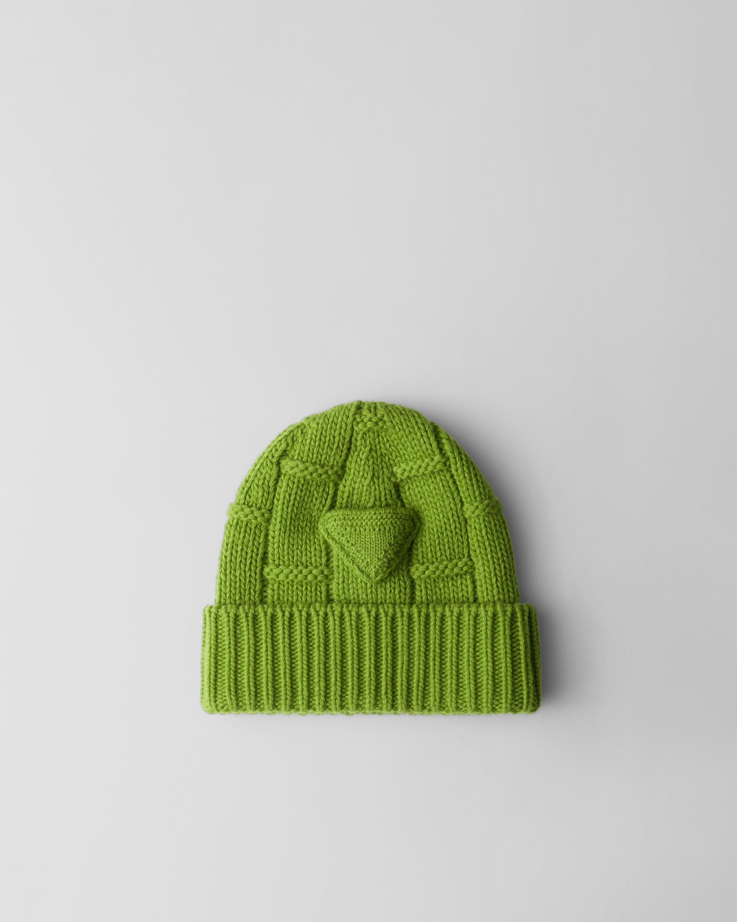 Shop Prada Strickmütze Aus Kaschmir In Ivy Green