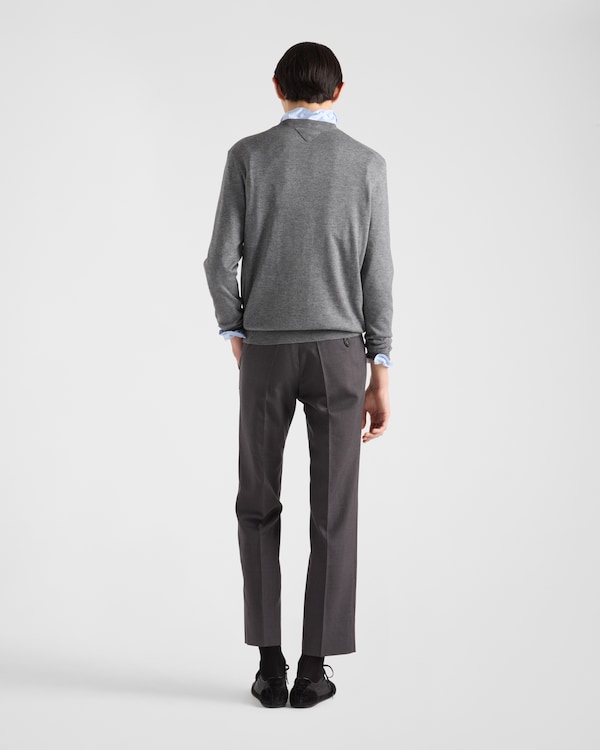 Pull à col rond en cachemire et soie Pull à col rond en cachemire et soie